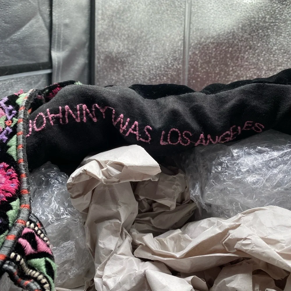 660 JOHNNY WAS velvet &silk embrodery tote bag from my closet EPOC - Picture 5 of 10